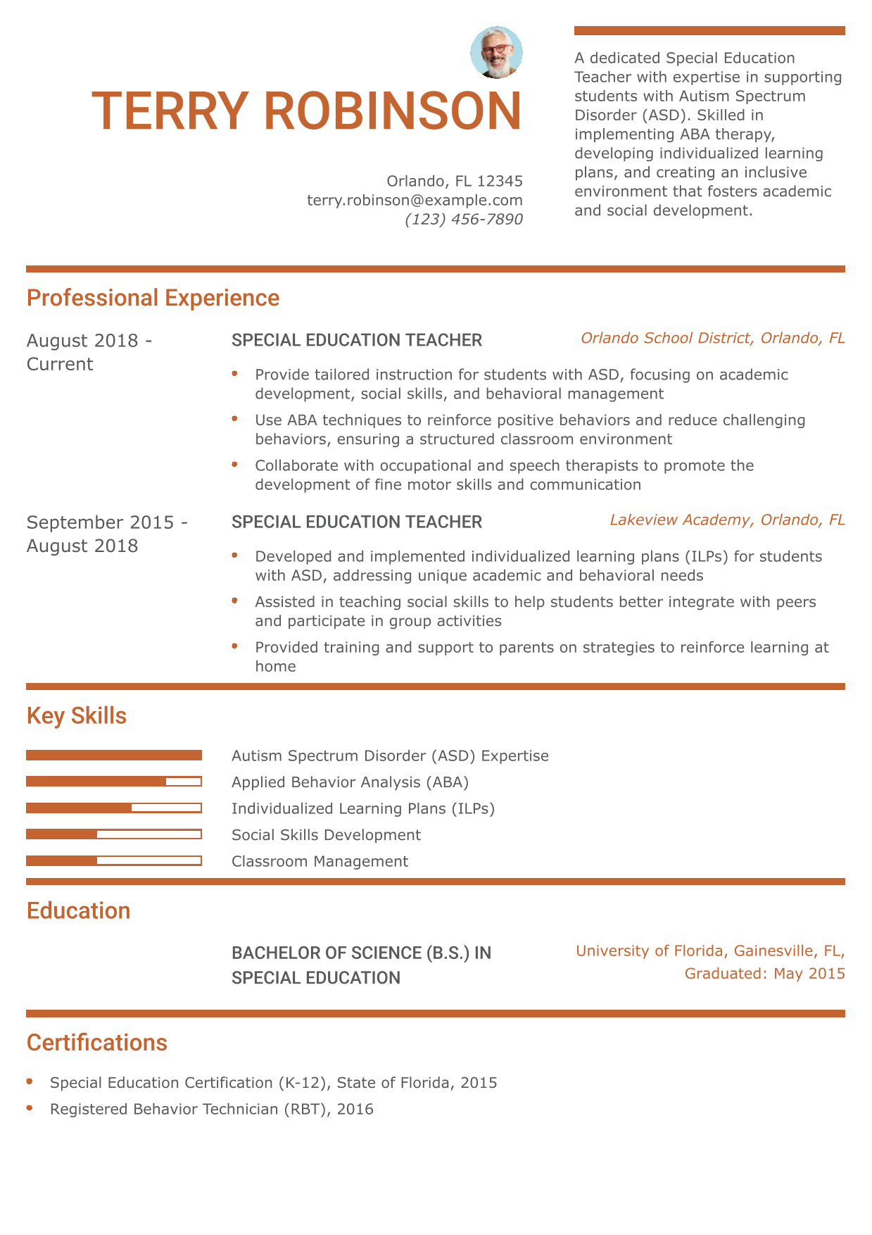Special Education Teacher for Students with Autism Spectrum Disorder (ASD) Resume Example