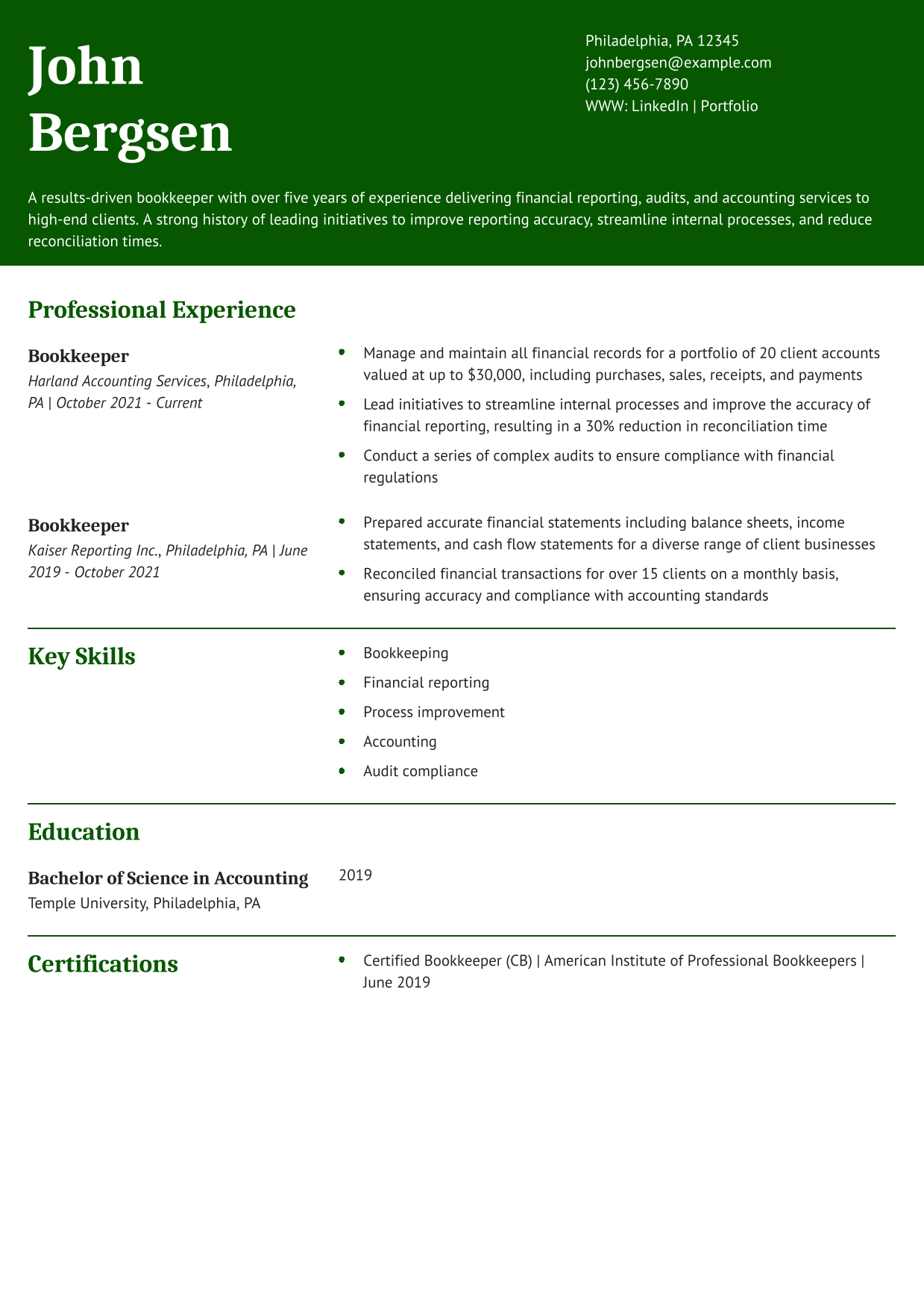 Bookkeeper Resume Examples and - Bookkeeper Resume Example Banner Image 