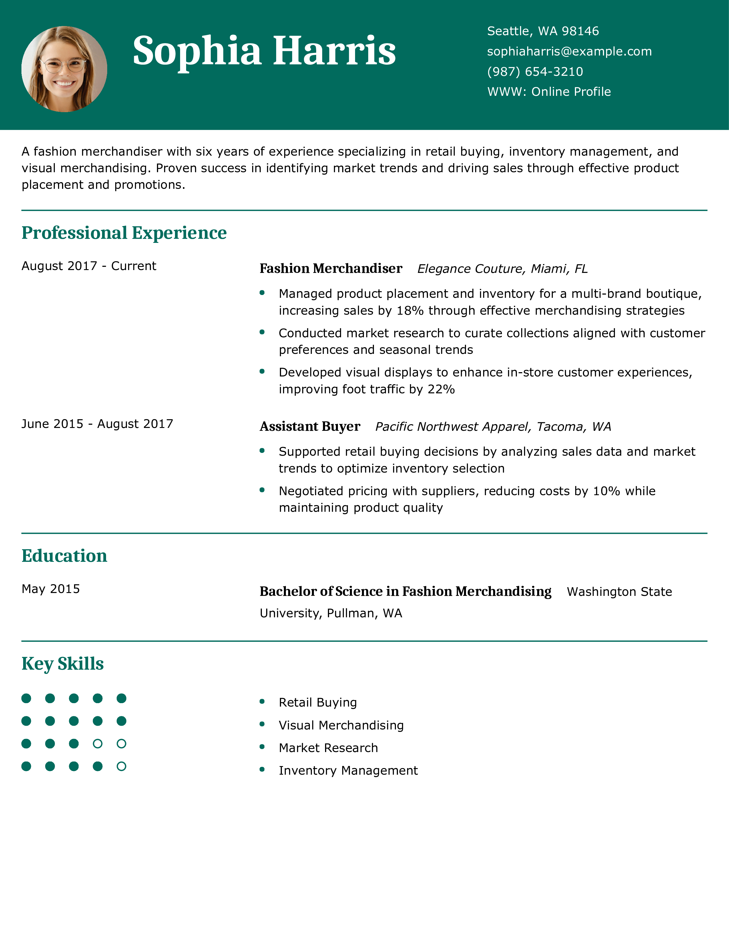 Fashion Merchandiser Resume Example